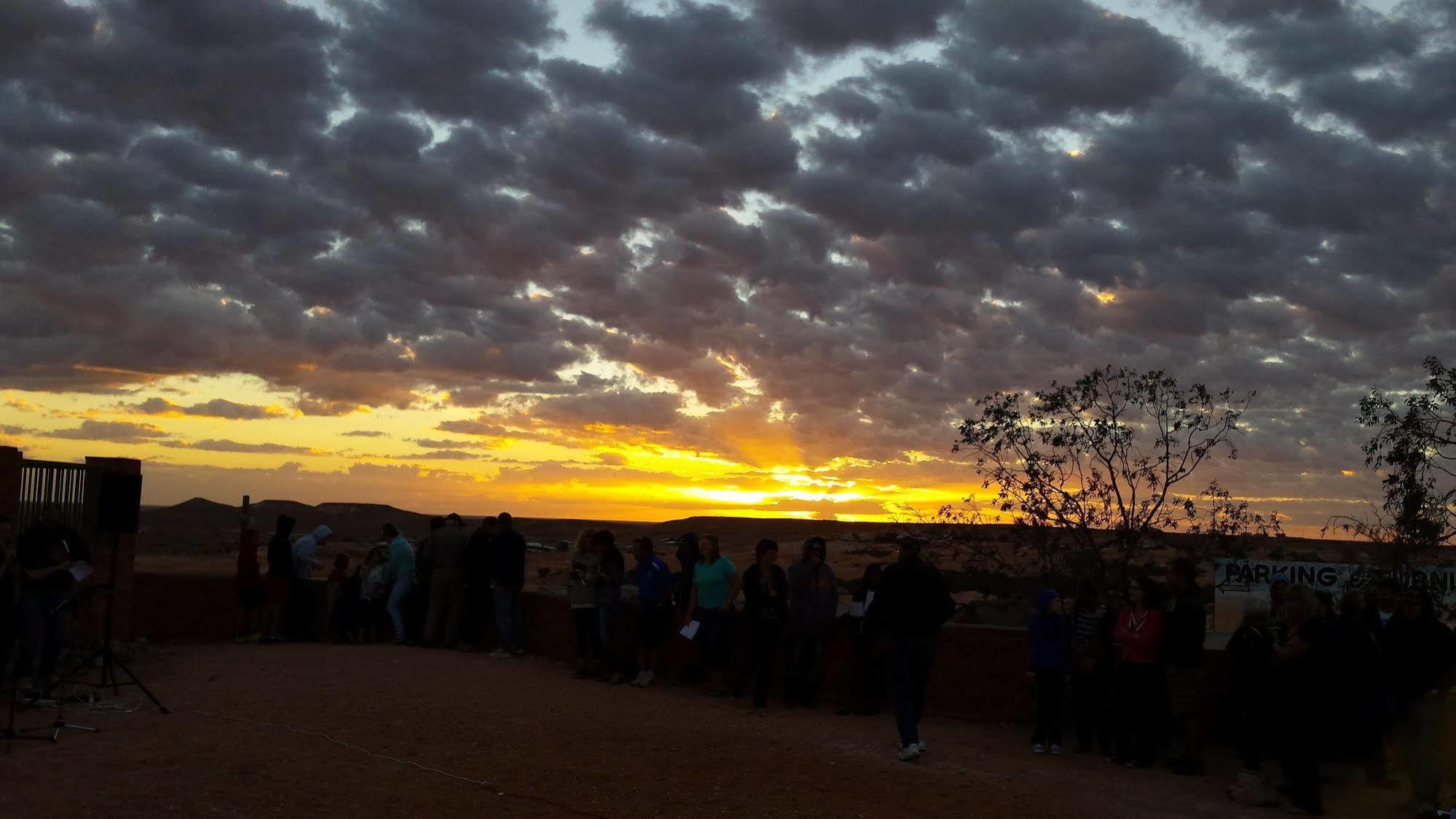 Desert View Apartments Coober Pedy Exterior foto